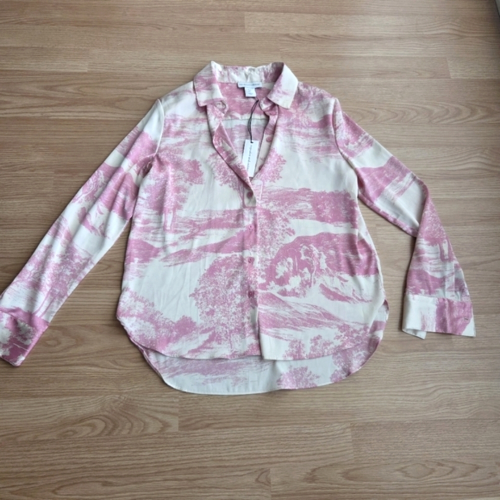 CUPCAKES & CASHMERE Pink and Cream Button Down Satin Shirt